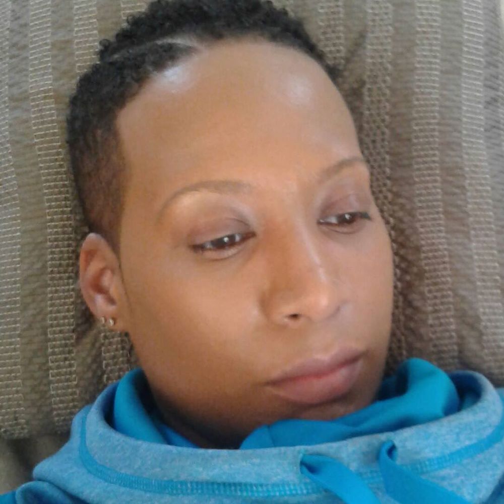 Meet your Posher, Deidra